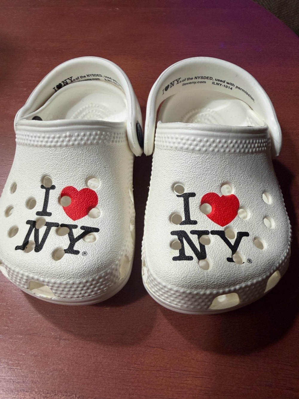 CROCS White Kids I ♥ NY Clog Sandals
